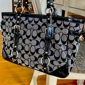 Coach Tote